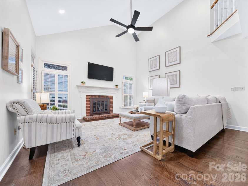 4617 Deer Cross Trail, Charlotte, NC 28269.  MLS# CAR4393732, YatesRealty ID 32682. 