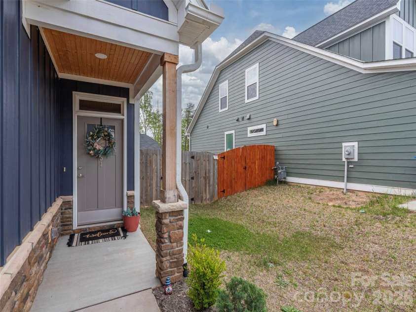34 Christie Court, Fletcher, NC 28732.  MLS# CAR4379682, YatesRealty ID 32683. 