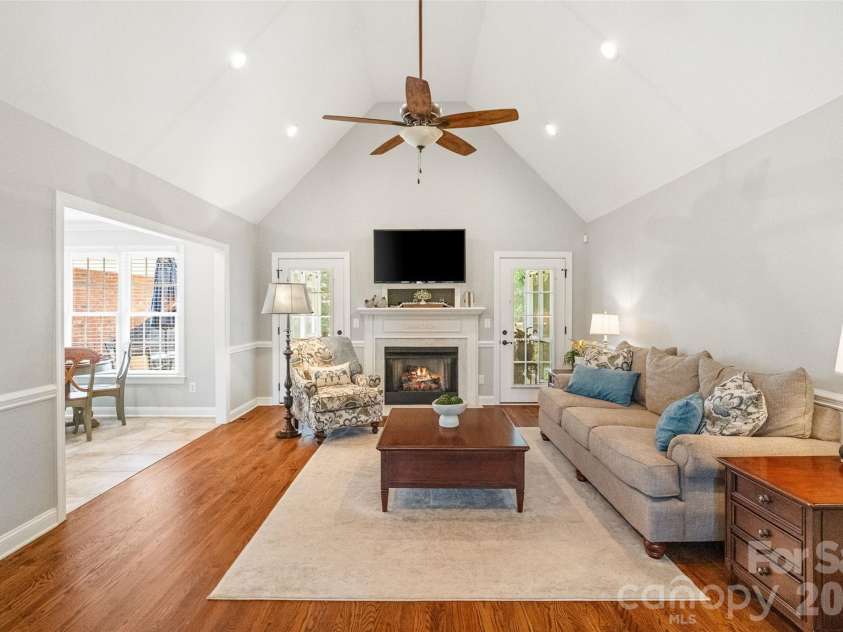 1135 Hunter Trail Court, Rock Hill, SC 29730.  MLS# CAR4395244, YatesRealty ID 32685. 