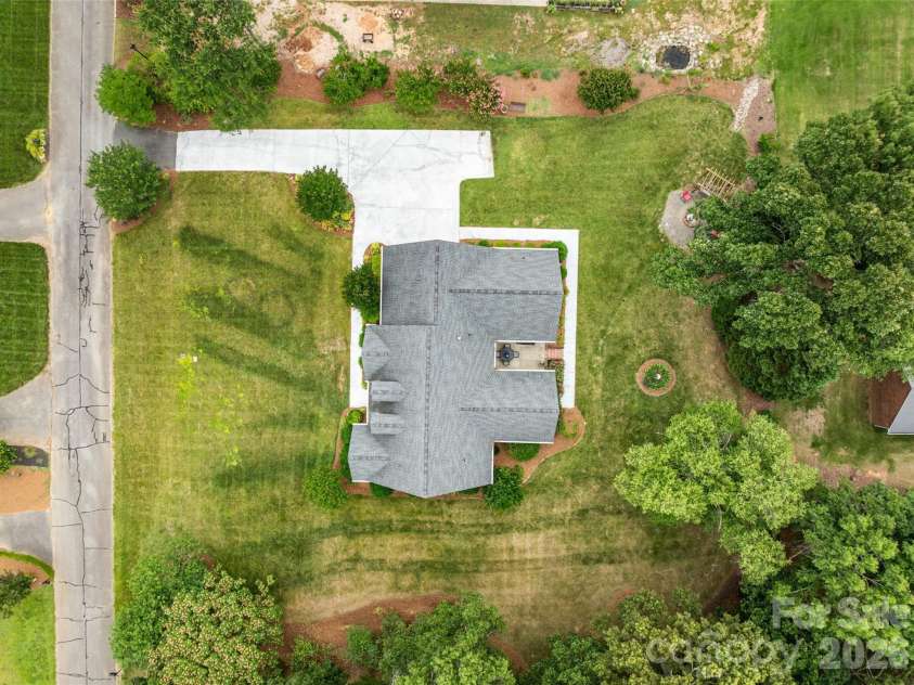 1135 Hunter Trail Court, Rock Hill, SC 29730.  MLS# CAR4395244, YatesRealty ID 32685. 