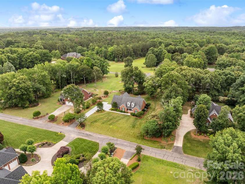 1135 Hunter Trail Court, Rock Hill, SC 29730.  MLS# CAR4395244, YatesRealty ID 32685. 