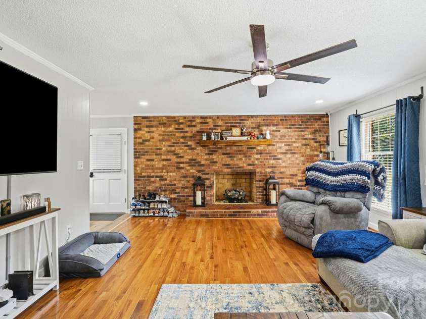 1692 Pads Road, North Wilkesboro, NC 28659.  MLS# CAR4392236, YatesRealty ID 32687. 