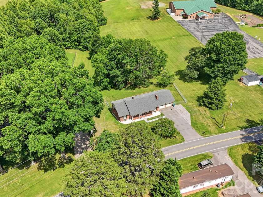 1692 Pads Road, North Wilkesboro, NC 28659.  MLS# CAR4392236, YatesRealty ID 32687. 