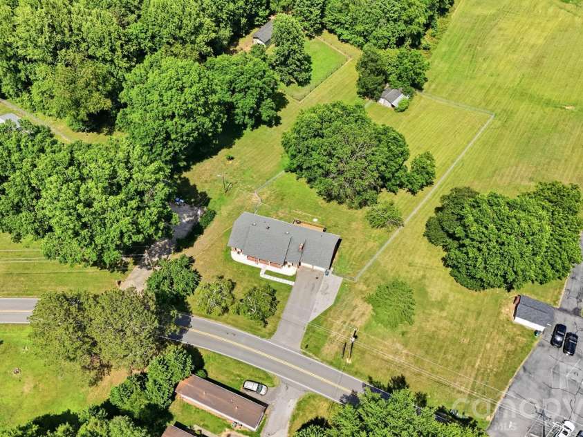 1692 Pads Road, North Wilkesboro, NC 28659.  MLS# CAR4392236, YatesRealty ID 32687. 