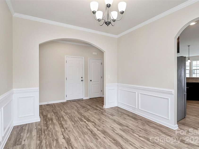 7704 Kelburn Lane, Charlotte, NC 28273.  MLS# CAR4292932, YatesRealty ID 32687. 