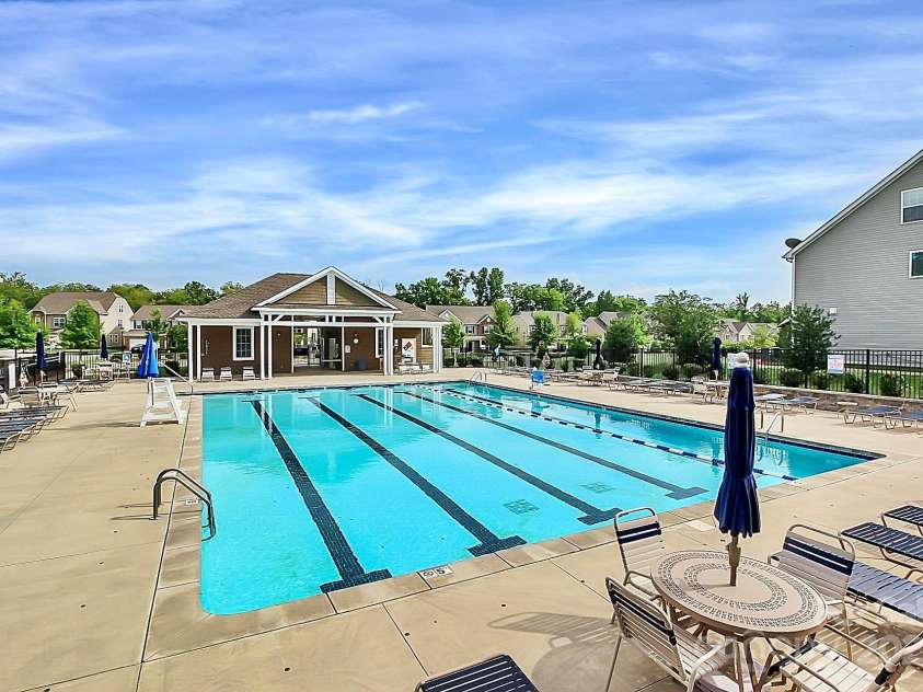 7704 Kelburn Lane, Charlotte, NC 28273.  MLS# CAR4292932, YatesRealty ID 32687. 
