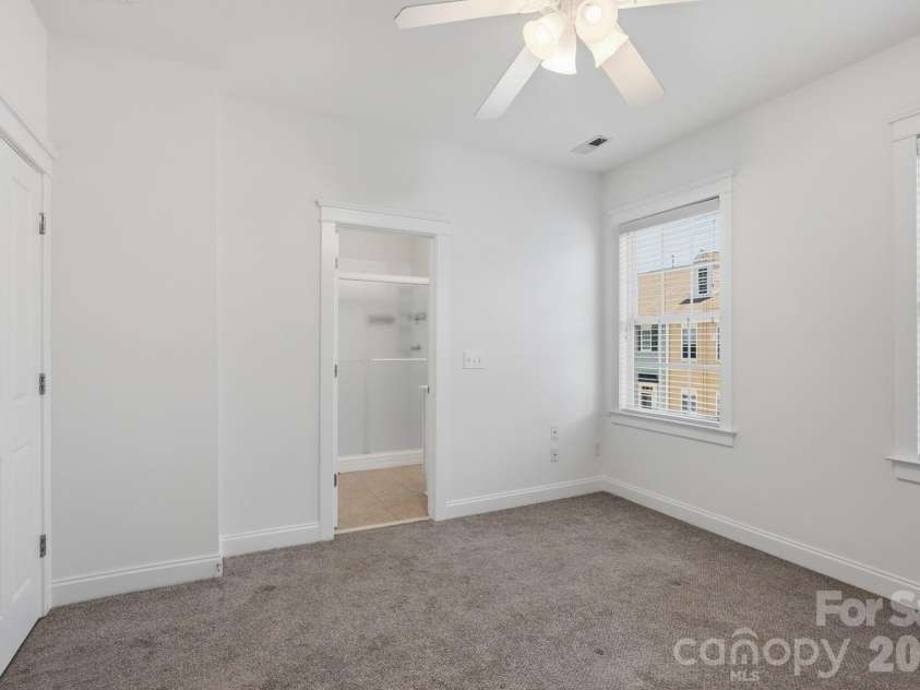 814 Cattaloochee Lane, Huntersville, NC 28078.  MLS# CAR4389899, YatesRealty ID 32688. 