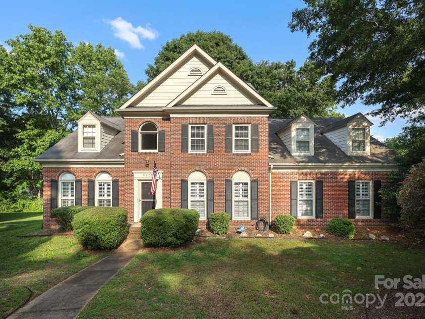9900 Colvard Circle, Charlotte, NC 28269.  MLS# CAR4264352, YatesRealty ID 32688. Front Elevation