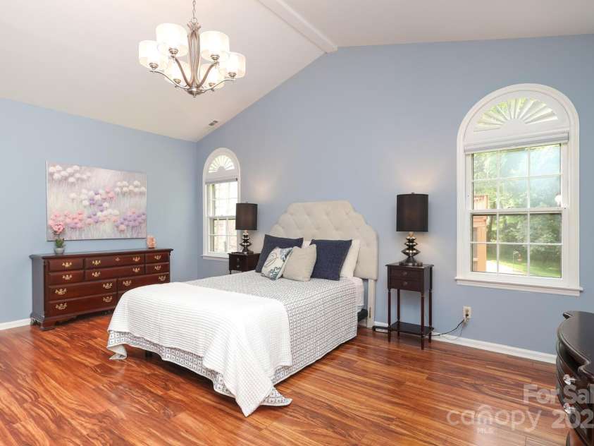 9900 Colvard Circle, Charlotte, NC 28269.  MLS# CAR4264352, YatesRealty ID 32688. Primary Bedrooom