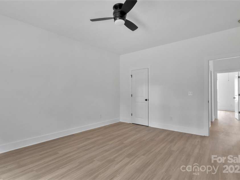 6133 Long Branch Road, Salisbury, NC 28147.  MLS# CAR4142000, YatesRealty ID 32689. 