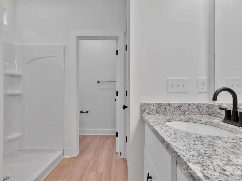 6133 Long Branch Road, Salisbury, NC 28147.  MLS# CAR4142000, YatesRealty ID 32689. 