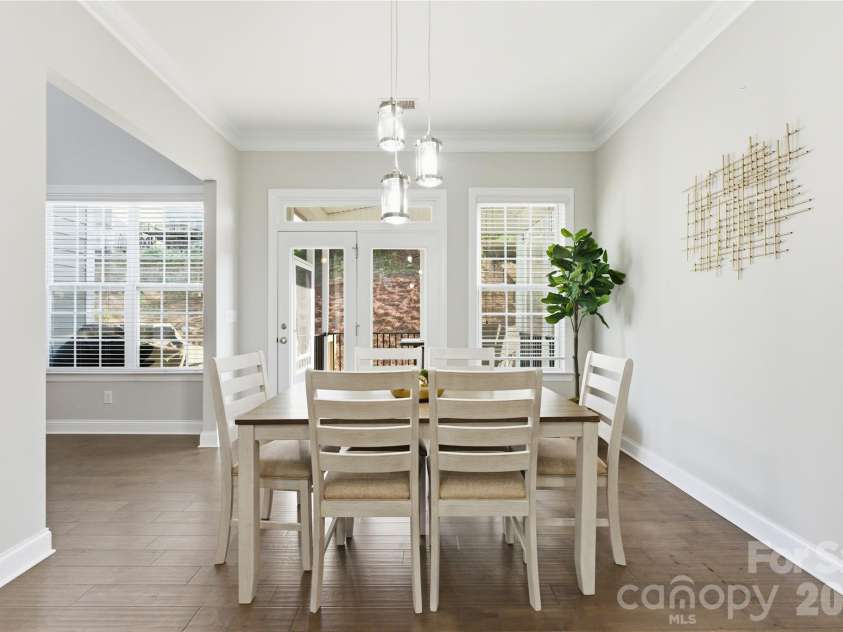 194 Forsythia Lane, Tega Cay, SC 29708.  MLS# CAR4317567, YatesRealty ID 3269. 