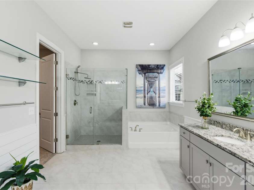 194 Forsythia Lane, Tega Cay, SC 29708.  MLS# CAR4317567, YatesRealty ID 3269. 