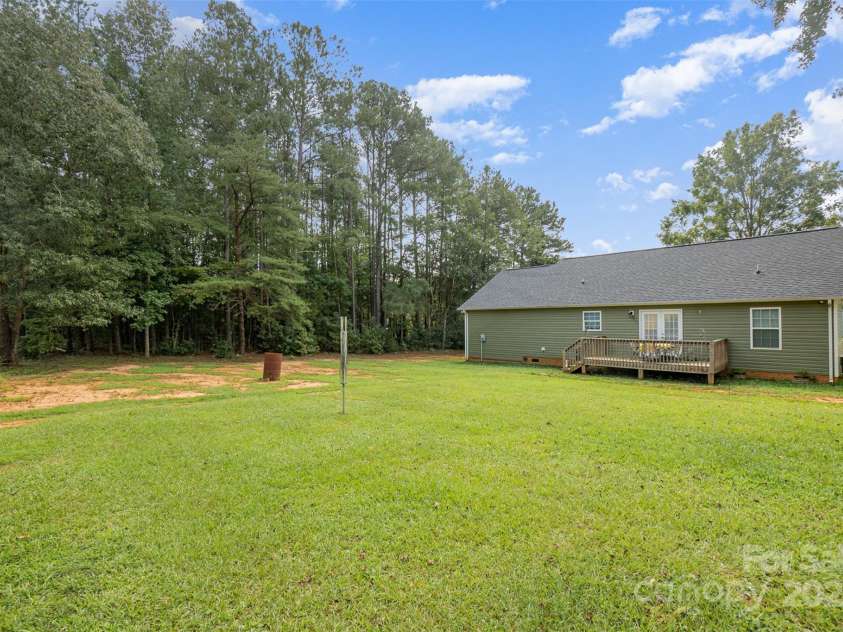 2211 Airport Road, Lancaster, SC 29720.  MLS# CAR4332158, YatesRealty ID 3269. 