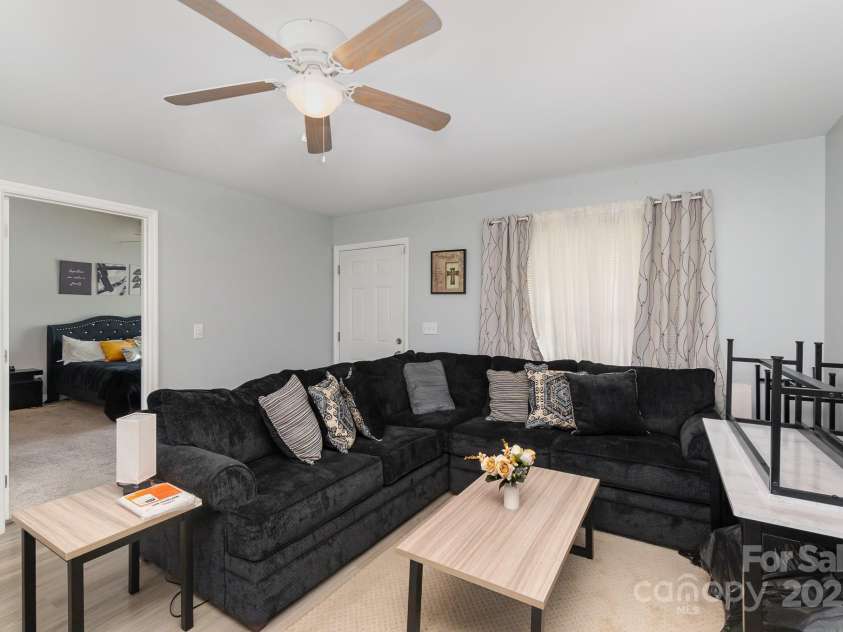 2211 Airport Road, Lancaster, SC 29720.  MLS# CAR4332158, YatesRealty ID 3269. 