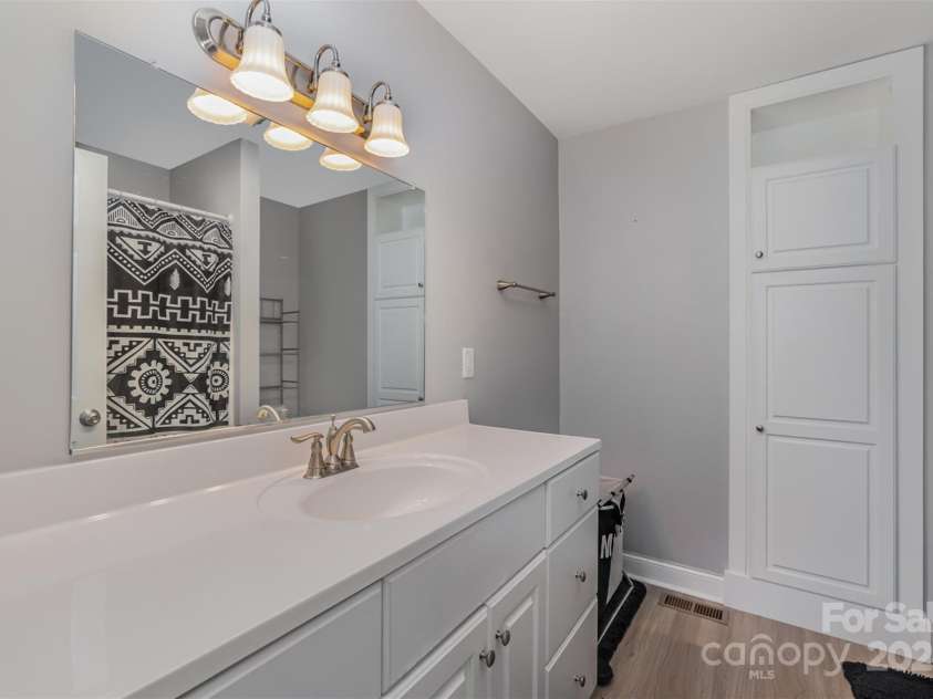 2211 Airport Road, Lancaster, SC 29720.  MLS# CAR4332158, YatesRealty ID 3269. 