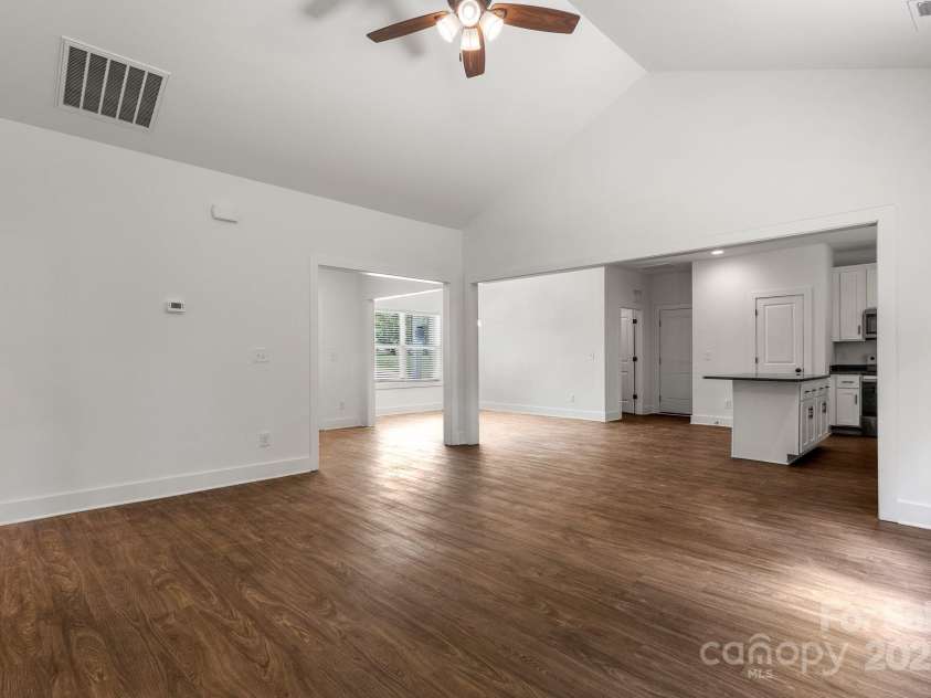 6147 Long Branch Road, Salisbury, NC 28147.  MLS# CAR4142003, YatesRealty ID 32690. 