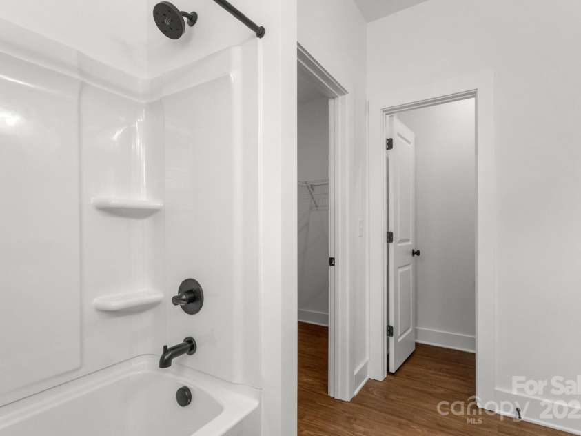 6147 Long Branch Road, Salisbury, NC 28147.  MLS# CAR4142003, YatesRealty ID 32690. 