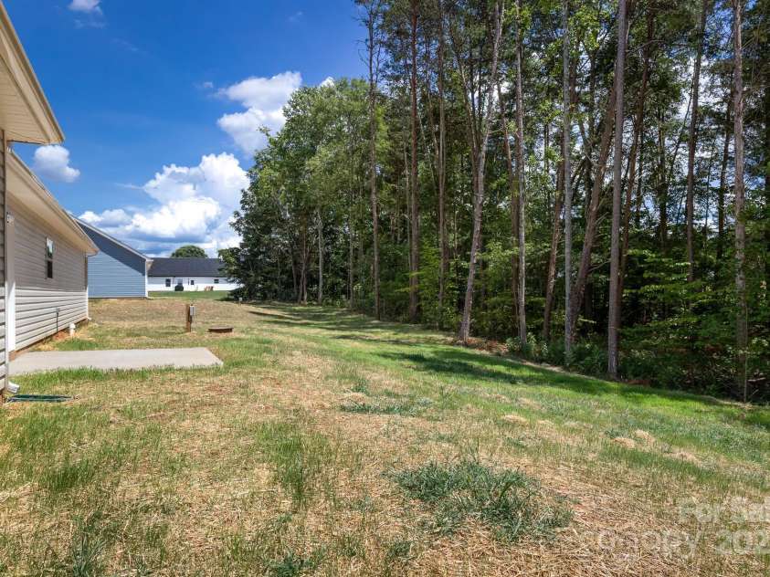 6147 Long Branch Road, Salisbury, NC 28147.  MLS# CAR4142003, YatesRealty ID 32690. 