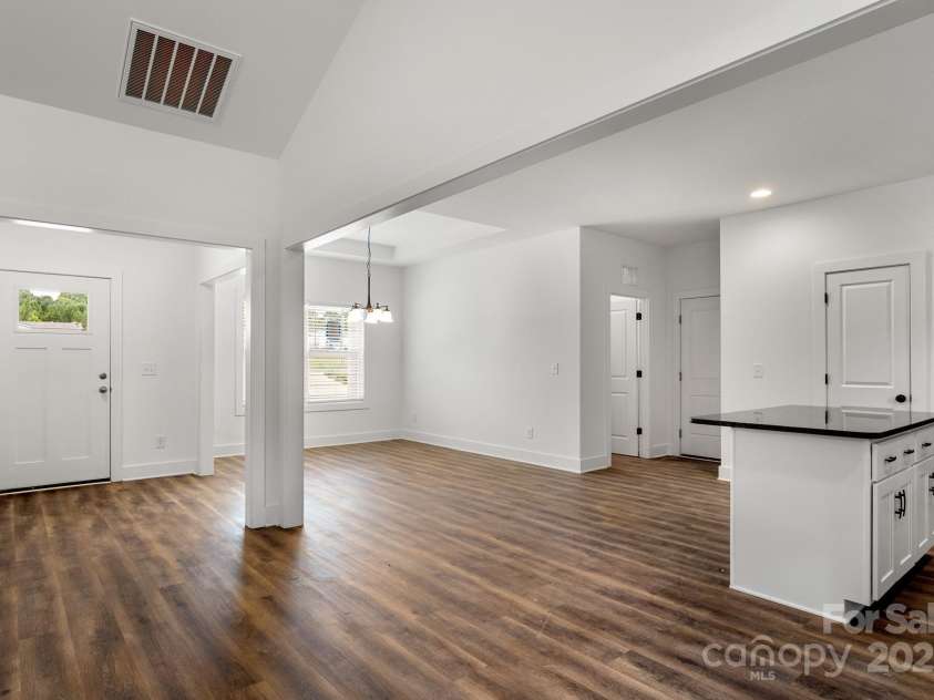 6169 Long Branch Road, Salisbury, NC 28147.  MLS# CAR4157285, YatesRealty ID 32693. 