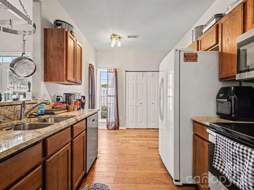 6219 Tyrel Lane, Harrisburg, NC 28075.  MLS# CAR4384588, YatesRealty ID 32693. 