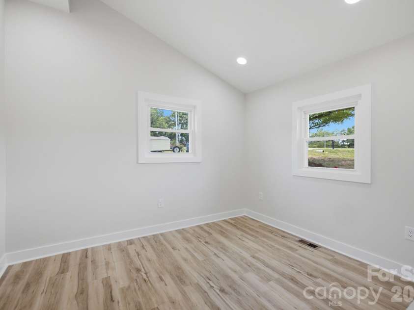 2516 Riverview Road, Lexington, NC 27292.  MLS# CAR4396345, YatesRealty ID 32694. Bedroom