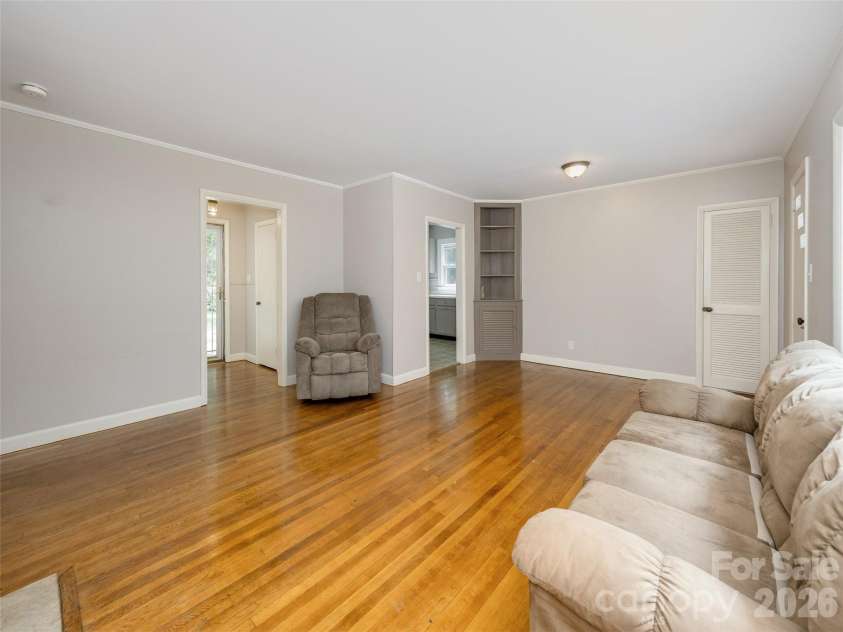 79 Edgewood Drive, Arden, NC 28704.  MLS# CAR4397224, YatesRealty ID 32695. Living/Dining Room