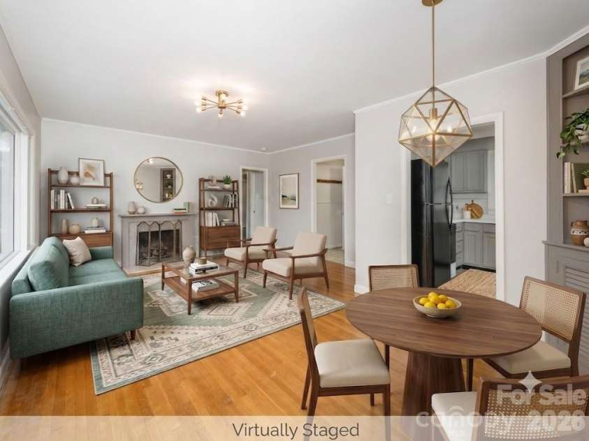 79 Edgewood Drive, Arden, NC 28704.  MLS# CAR4397224, YatesRealty ID 32695. Virtually Staged Living Room