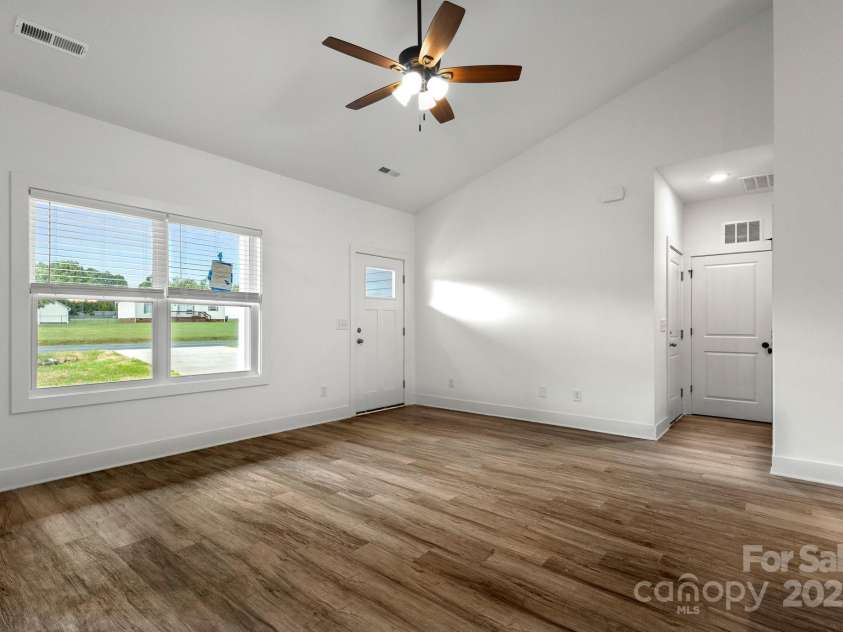 6187 Long Branch Road, Salisbury, NC 28147.  MLS# CAR4157304, YatesRealty ID 32696. 