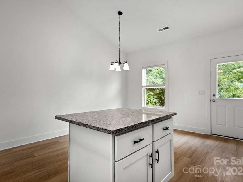 6187 Long Branch Road, Salisbury, NC 28147.  MLS# CAR4157304, YatesRealty ID 32696. 