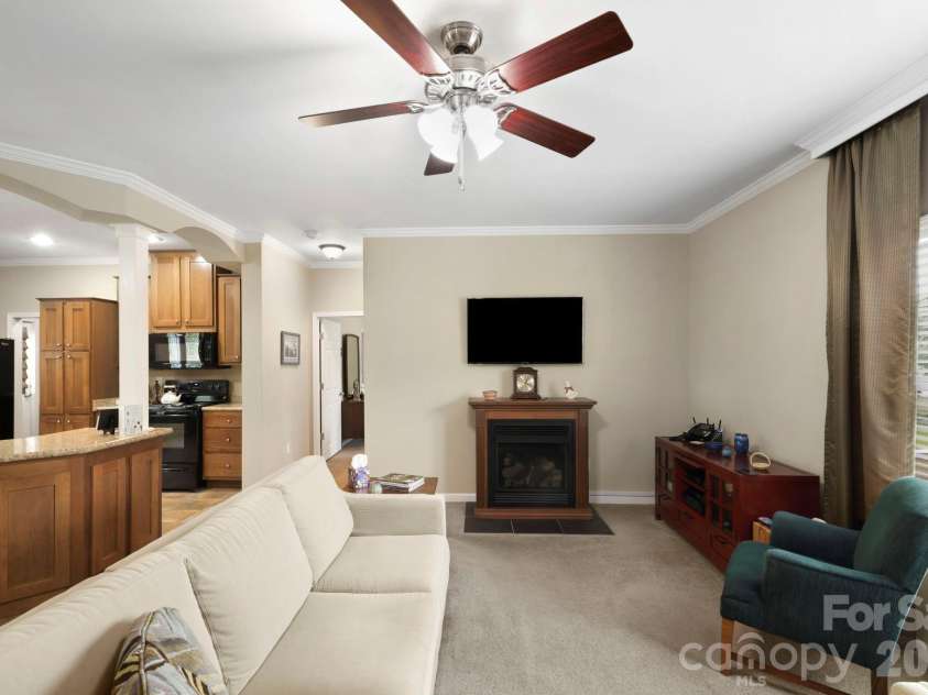 135 Herron Cove Road, Weaverville, NC 28787.  MLS# CAR4396259, YatesRealty ID 32698. 