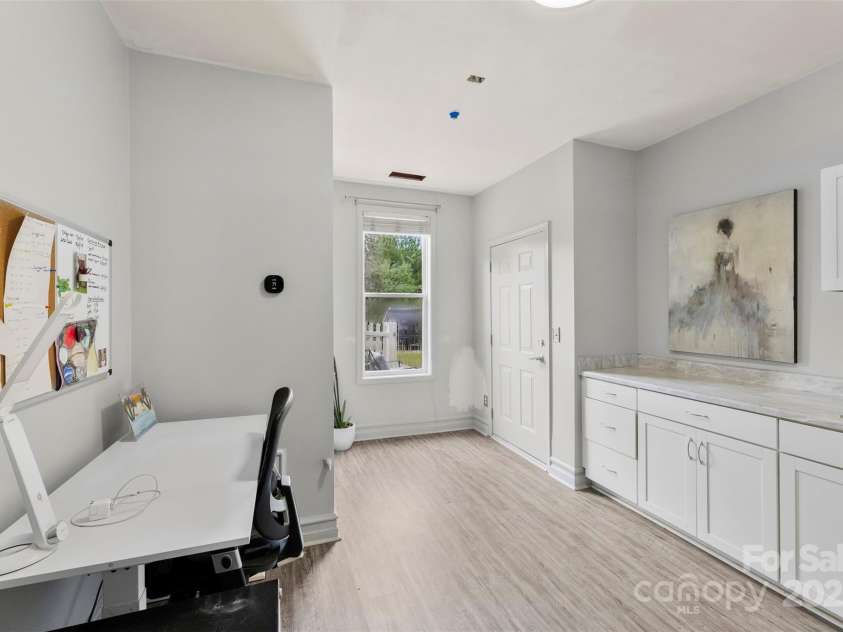 149 Market place Avenue, Mooresville, NC 28117.  MLS# CAR4285381, YatesRealty ID 32698. 