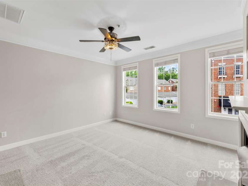 149 Market place Avenue, Mooresville, NC 28117.  MLS# CAR4285381, YatesRealty ID 32698. 