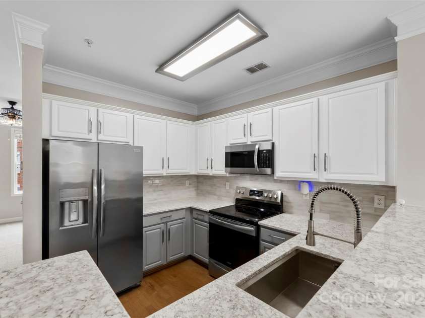 149 Market place Avenue, Mooresville, NC 28117.  MLS# CAR4285381, YatesRealty ID 32698. 