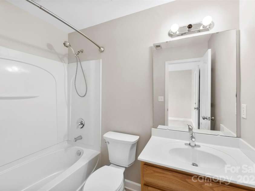 149 Market place Avenue, Mooresville, NC 28117.  MLS# CAR4285381, YatesRealty ID 32698. 