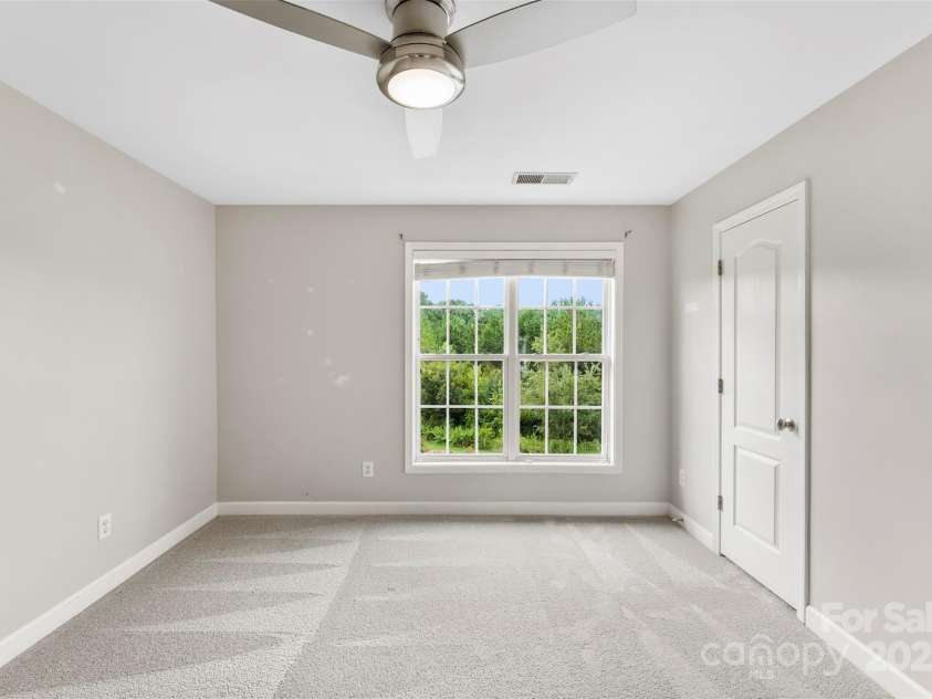 149 Market place Avenue, Mooresville, NC 28117.  MLS# CAR4285381, YatesRealty ID 32698. 