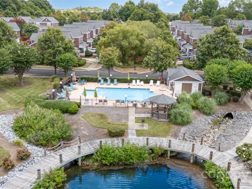 18643 Harborside Drive, Cornelius, NC 28031.  MLS# CAR4243149, YatesRealty ID 32699. 