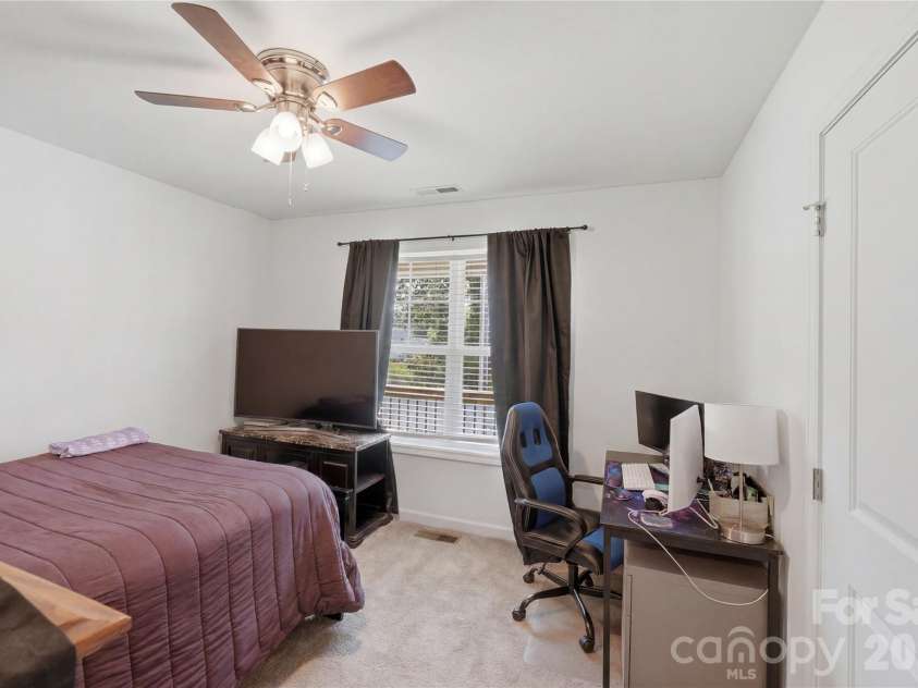 726 Parker Street, Albemarle, NC 28001.  MLS# CAR4394845, YatesRealty ID 32699. 