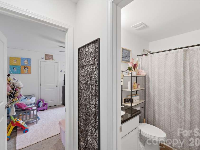 726 Parker Street, Albemarle, NC 28001.  MLS# CAR4394845, YatesRealty ID 32699. 