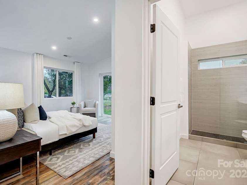 1410 Deborah Circle, Shelby, NC 28150.  MLS# CAR4207250, YatesRealty ID 327. Primary Bedroom