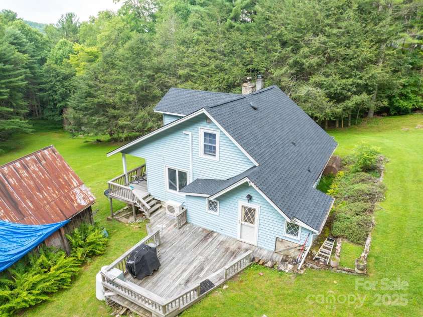 230 West Cove Lane, Boone, NC 28607.  MLS# CAR4319772, YatesRealty ID 327. 