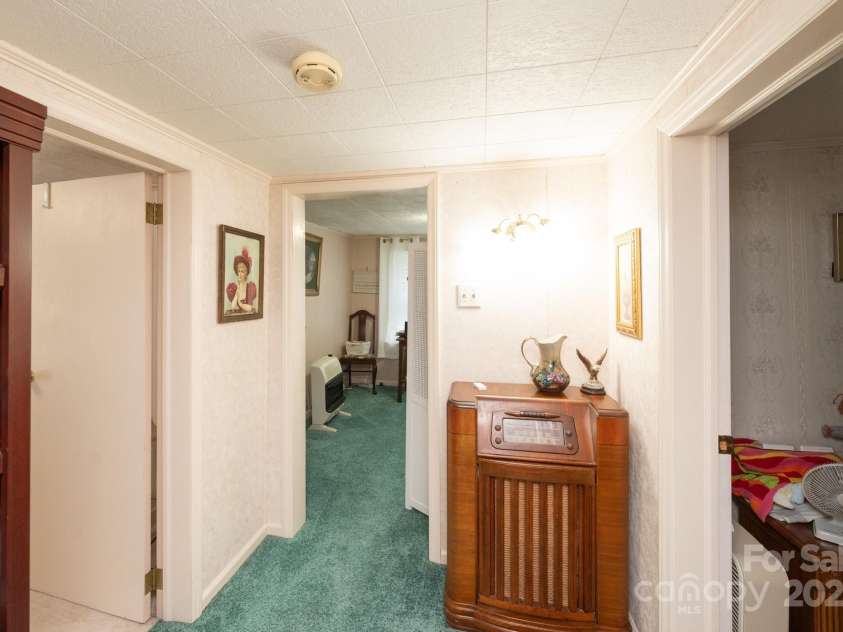 230 West Cove Lane, Boone, NC 28607.  MLS# CAR4319772, YatesRealty ID 327. 