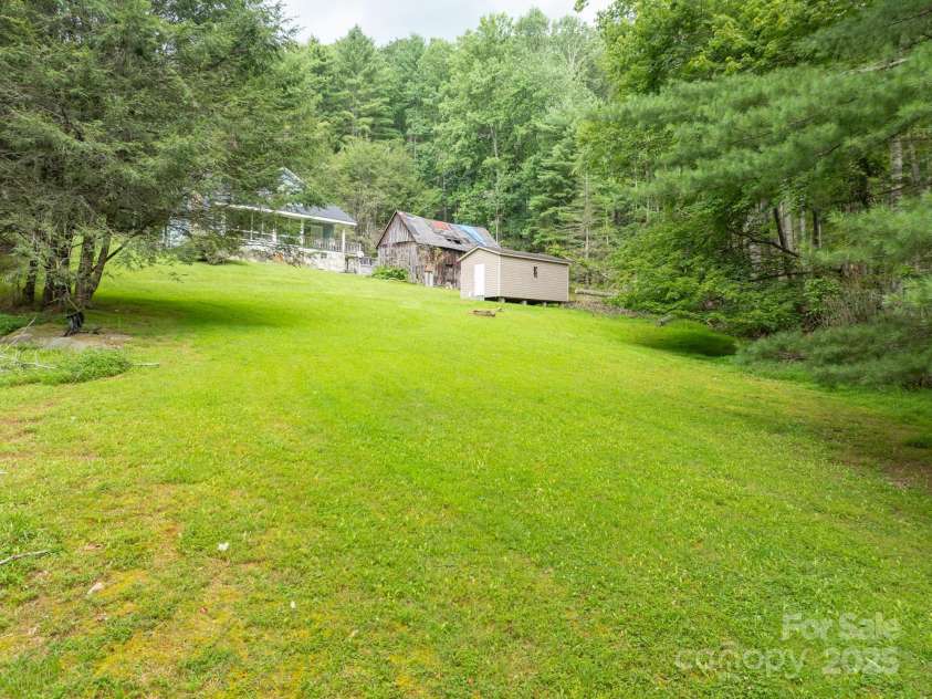230 West Cove Lane, Boone, NC 28607.  MLS# CAR4319772, YatesRealty ID 327. 