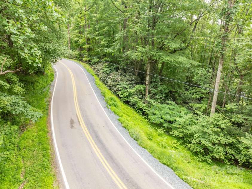 230 West Cove Lane, Boone, NC 28607.  MLS# CAR4319772, YatesRealty ID 327. 