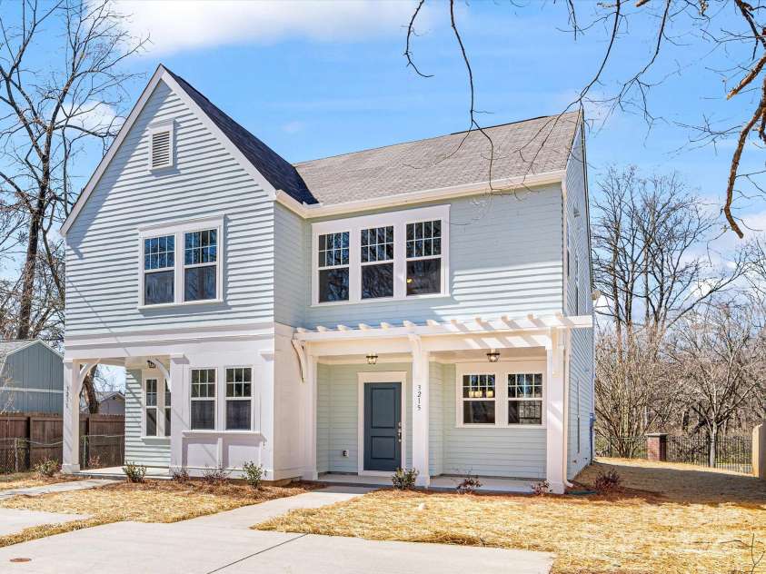 3215 Isenhour Street, Charlotte, NC 28206.  MLS# CAR4227604, YatesRealty ID 3270. 