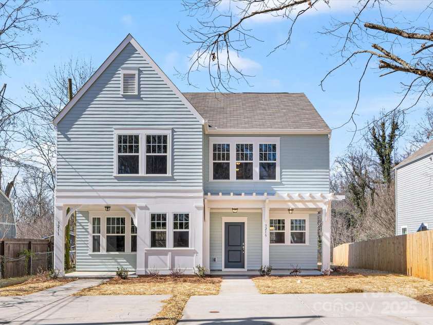 3215 Isenhour Street, Charlotte, NC 28206.  MLS# CAR4227604, YatesRealty ID 3270. 