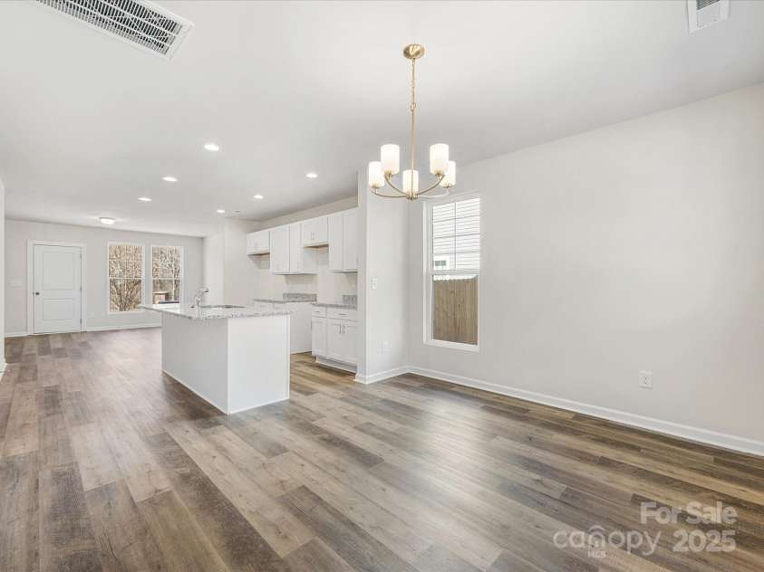 3215 Isenhour Street, Charlotte, NC 28206.  MLS# CAR4227604, YatesRealty ID 3270. 