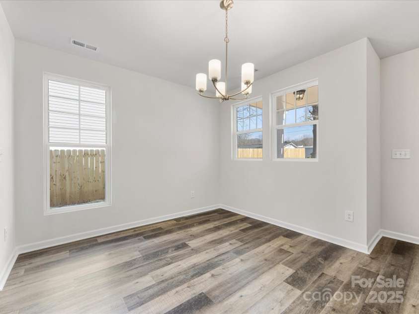 3215 Isenhour Street, Charlotte, NC 28206.  MLS# CAR4227604, YatesRealty ID 3270. 
