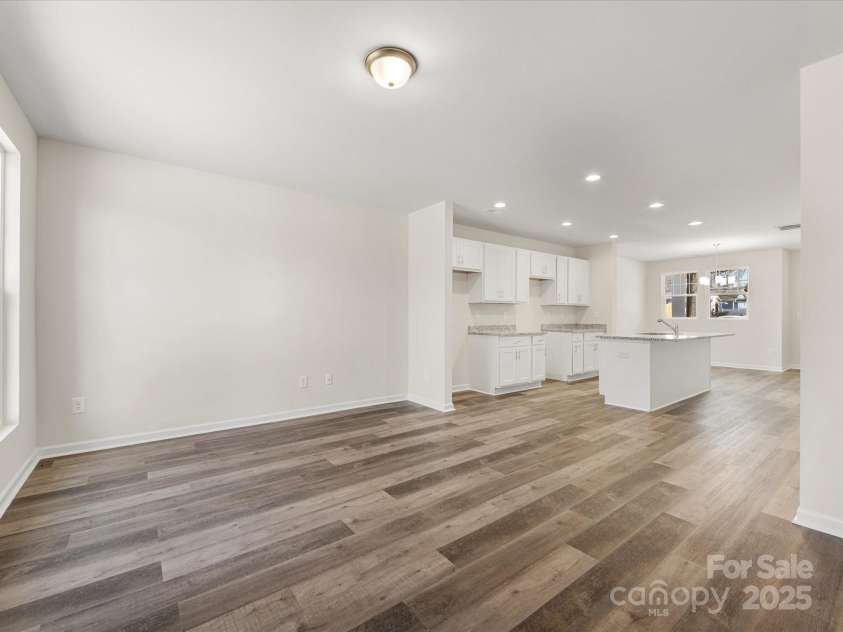 3215 Isenhour Street, Charlotte, NC 28206.  MLS# CAR4227604, YatesRealty ID 3270. 