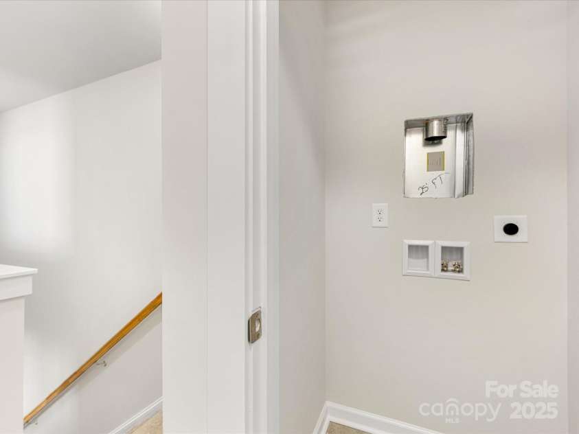 3215 Isenhour Street, Charlotte, NC 28206.  MLS# CAR4227604, YatesRealty ID 3270. 